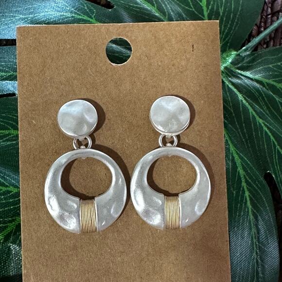 BOGO FREE HAMMERED METAL SILVER WIRE WRAPPED EARRINGS ARTISAN - Picture 1 of 3